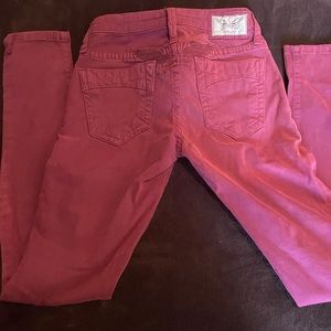 Rose/burgundy Robin’s jeans soft jean material